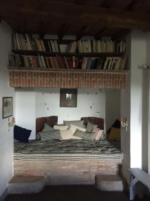 Zauber Im Turm - In Einem Der Schoensten Doerfer Montemerano Eksteriør billede